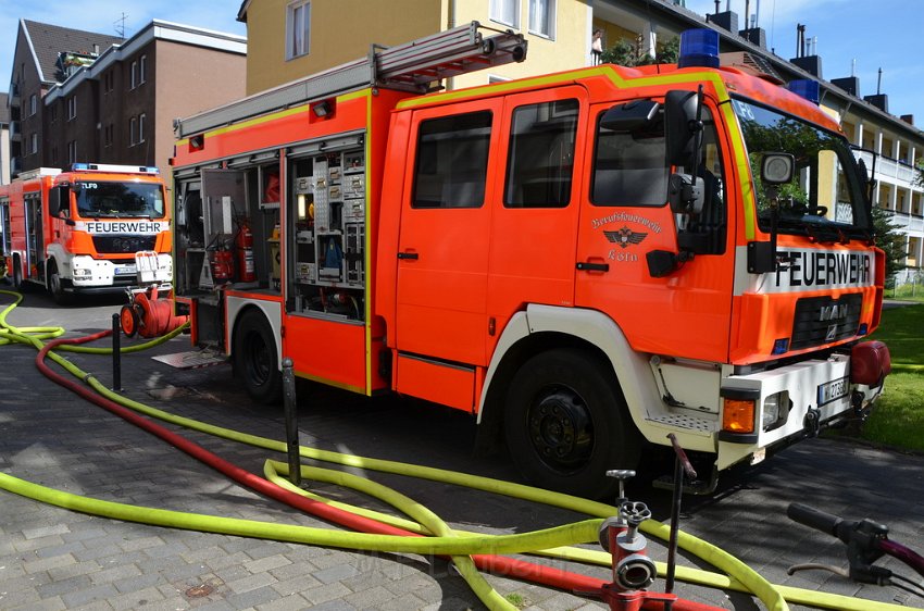 Kellerbrand Koeln Muelheim Wallstr Seidenstr P150.JPG